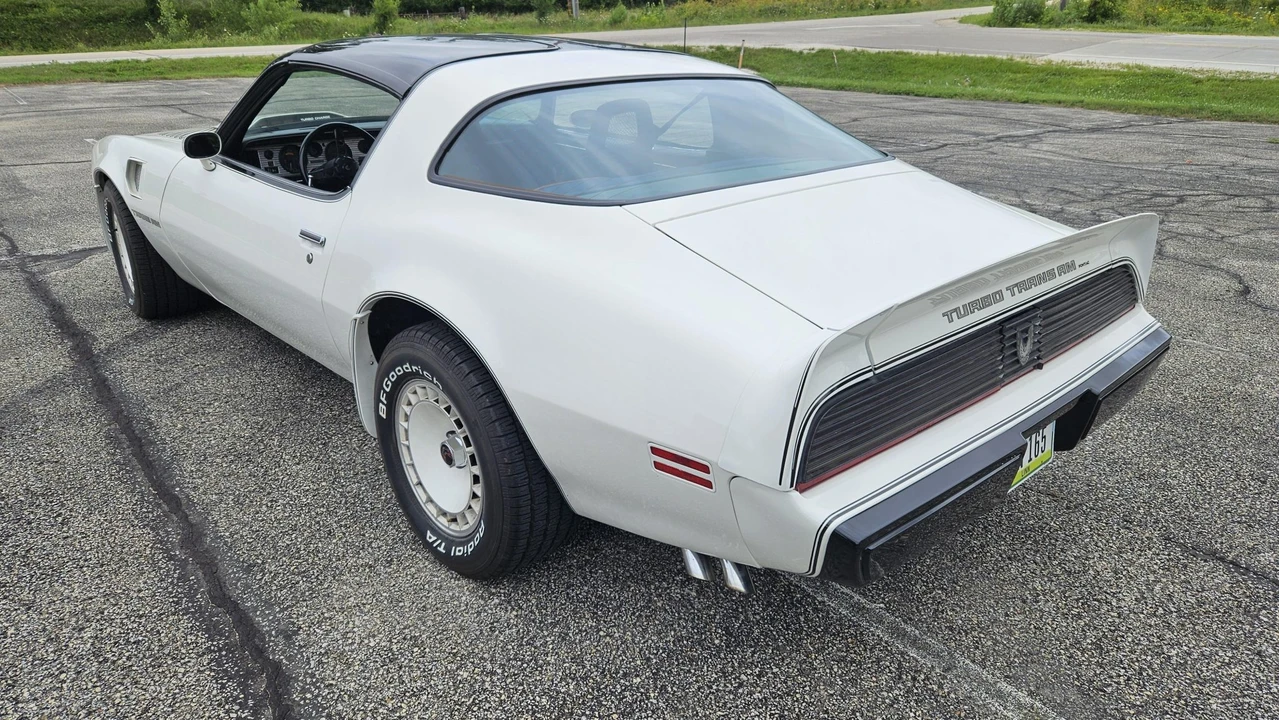 1981 Pontiac Firebird Trans Am 2nd Gen - Image 5 of 31