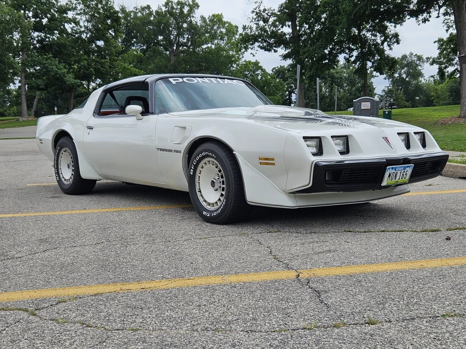 1981 Pontiac Firebird Trans Am 2nd Gen - Image 8 of 31