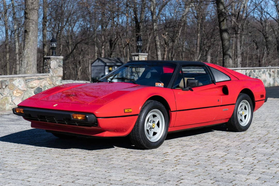 1982 Ferrari 308 GTS - Image 2 of 31