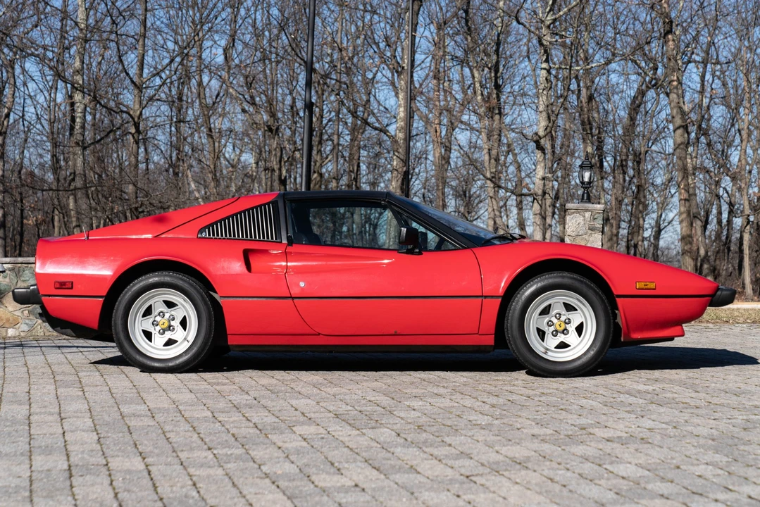 1982 Ferrari 308 GTS - Image 8 of 31