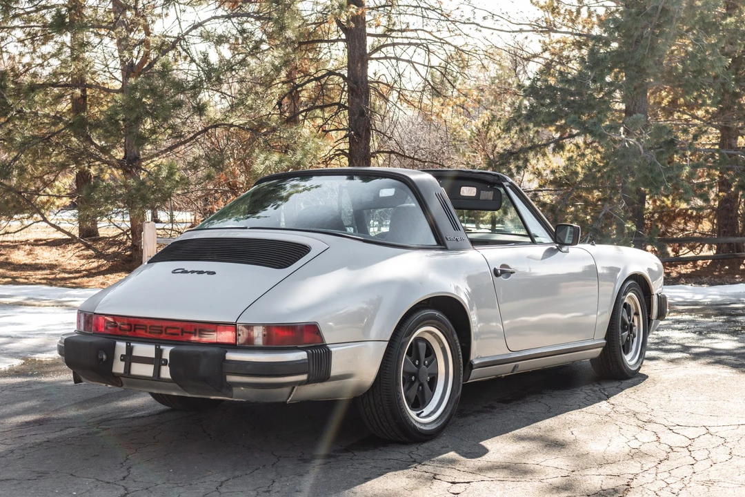 1984 Porsche 911 Carrera 3.2 - Image 14 of 31