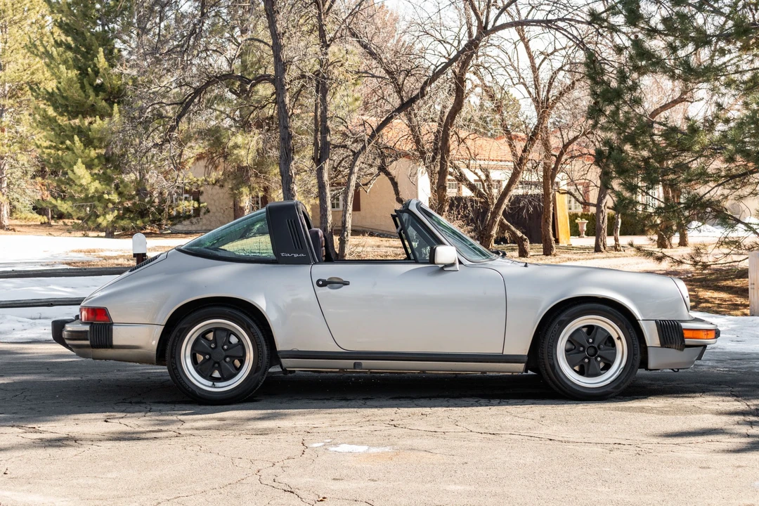 1984 Porsche 911 Carrera 3.2 - Image 15 of 31