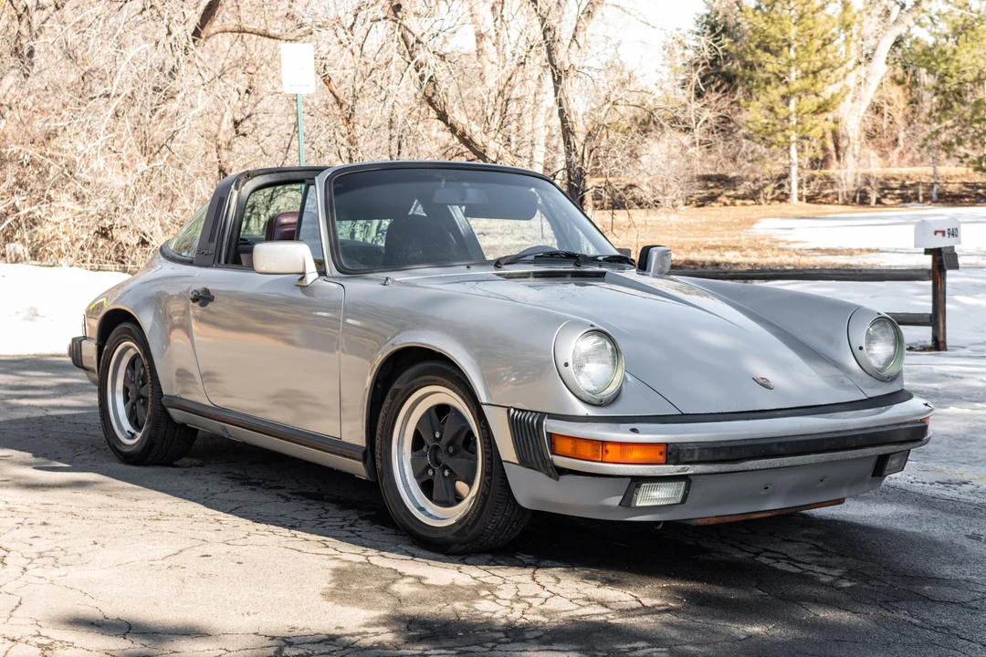 1984 Porsche 911 Carrera 3.2 - Image 16 of 31