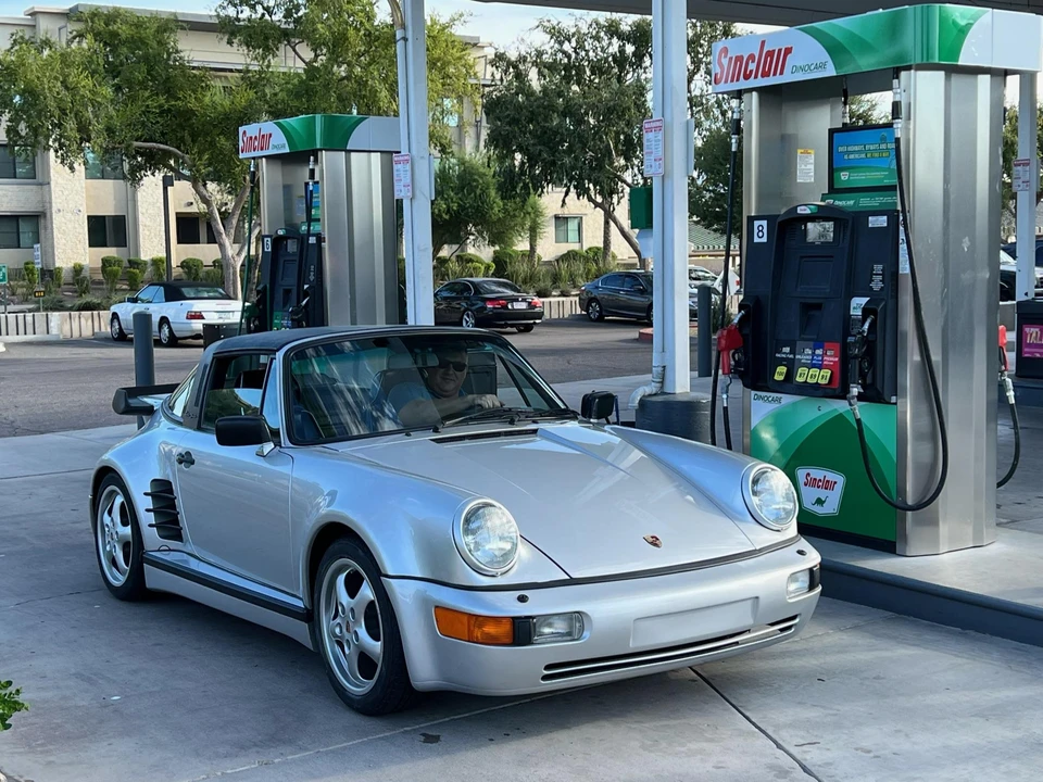 1985 Porsche 911 Carrera 3.2 - Image 18 of 31
