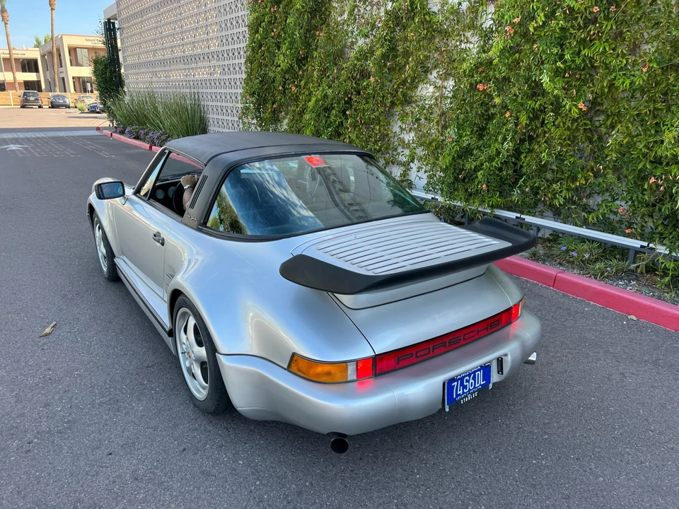 1985 Porsche 911 Carrera 3.2 - Image 12 of 31