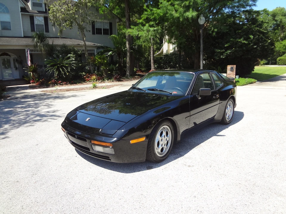 1987 Porsche 944 Turbo - Image 16 of 31