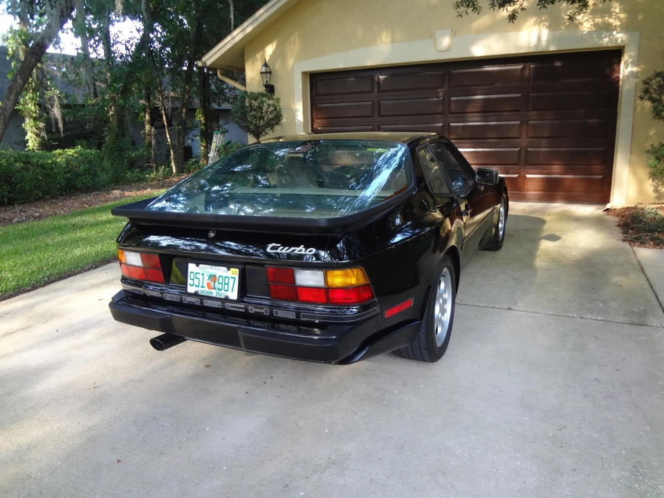 1987 Porsche 944 Turbo - Image 5 of 31