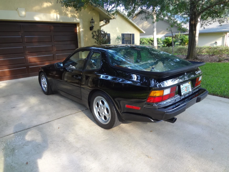 1987 Porsche 944 Turbo - Image 7 of 31