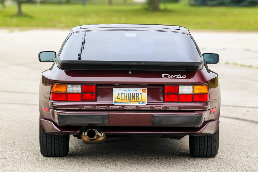 1988 Porsche 944 Turbo - Image 24 of 31
