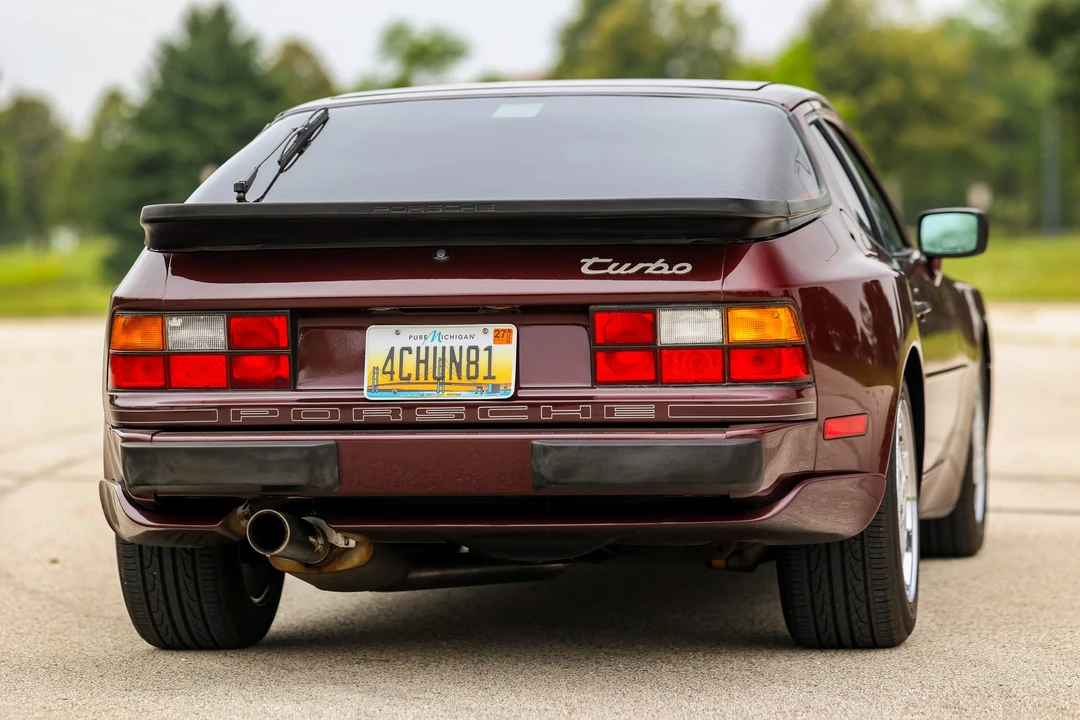 1988 Porsche 944 Turbo - Image 28 of 31