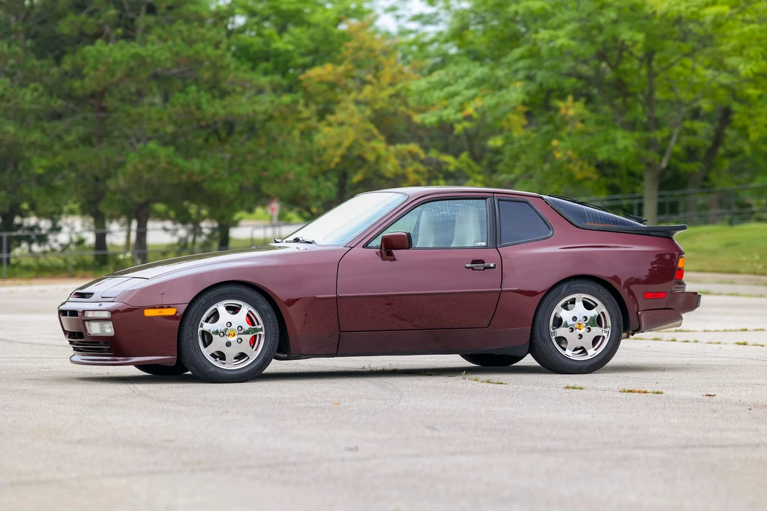 1988 Porsche 944 Turbo - Image 9 of 31