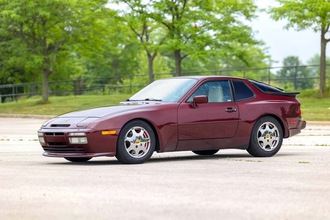 1988 Porsche 944 Turbo - Image 7 of 31