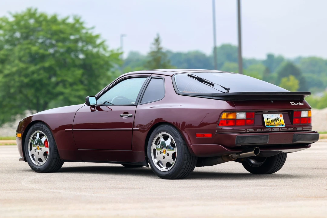 1988 Porsche 944 Turbo - Image 22 of 31