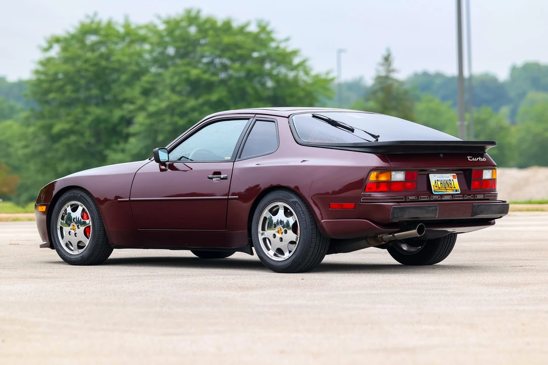 1988 Porsche 944 Turbo - Image 18 of 31