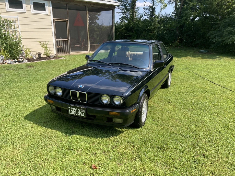 1990 BMW E30 3 Series - Image 2 of 31