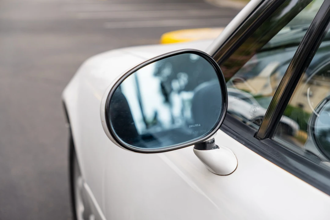 1990 Mazda NA MX-5 Miata - Image 29 of 31