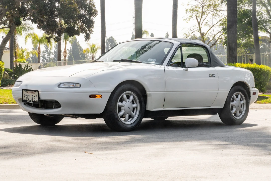 1990 Mazda NA MX-5 Miata - Image 12 of 31