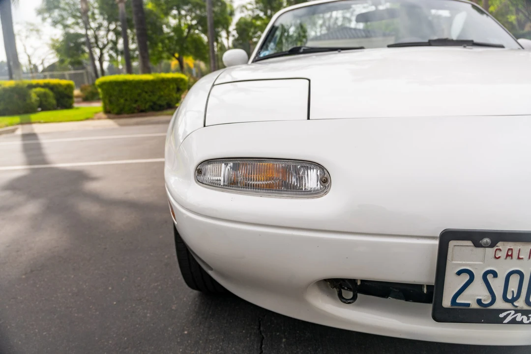 1990 Mazda NA MX-5 Miata - Image 23 of 31