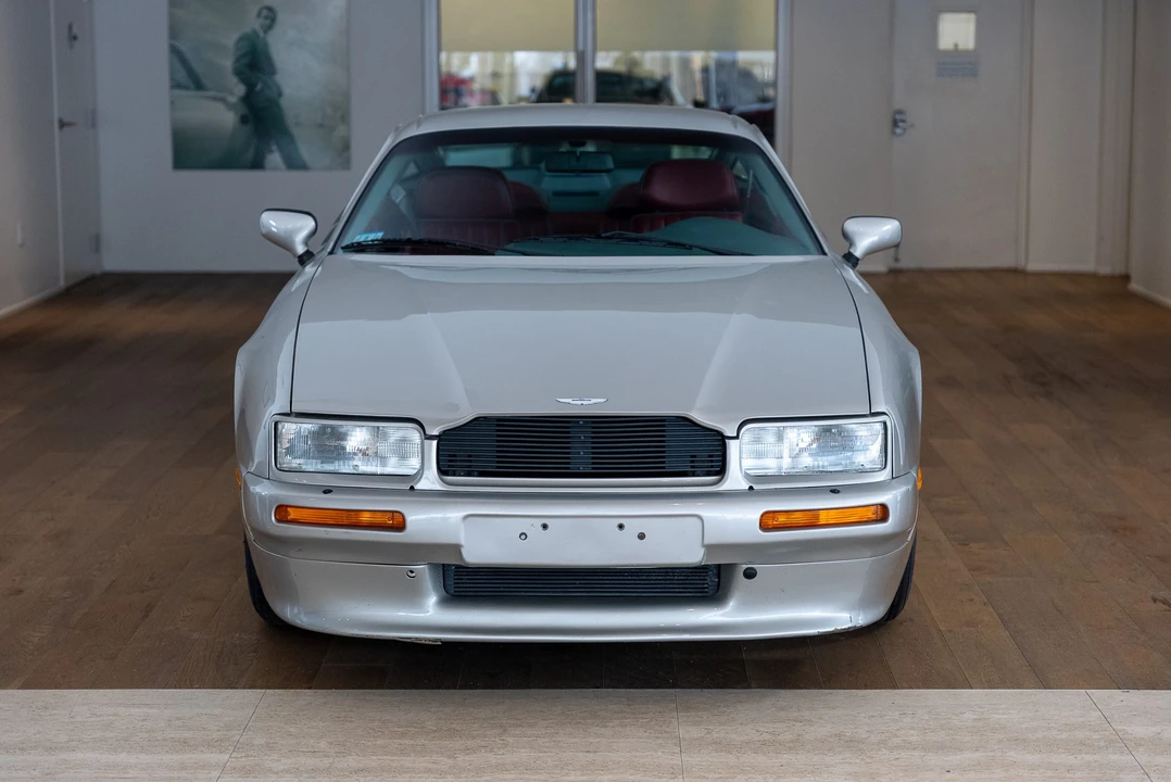 1991 Aston Martin Virage - Image 16 of 31