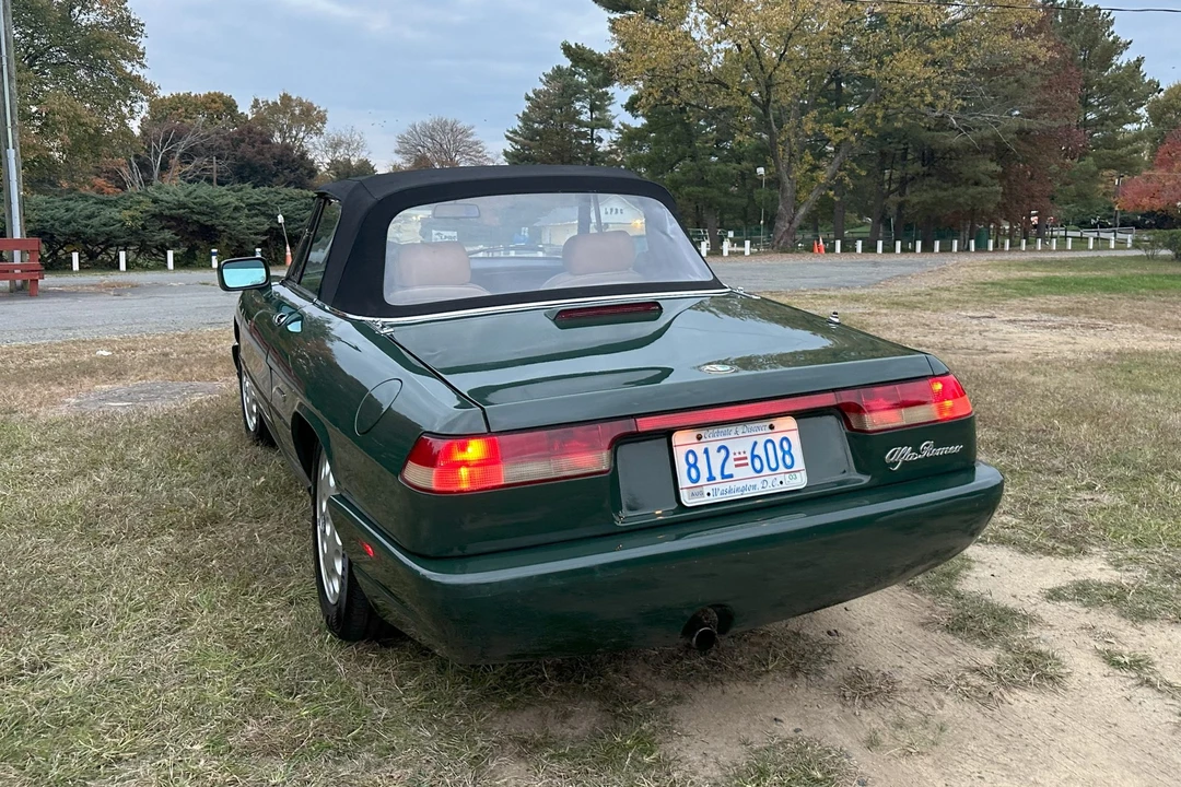 1992 Alfa Romeo Series 4 - Image 13 of 31