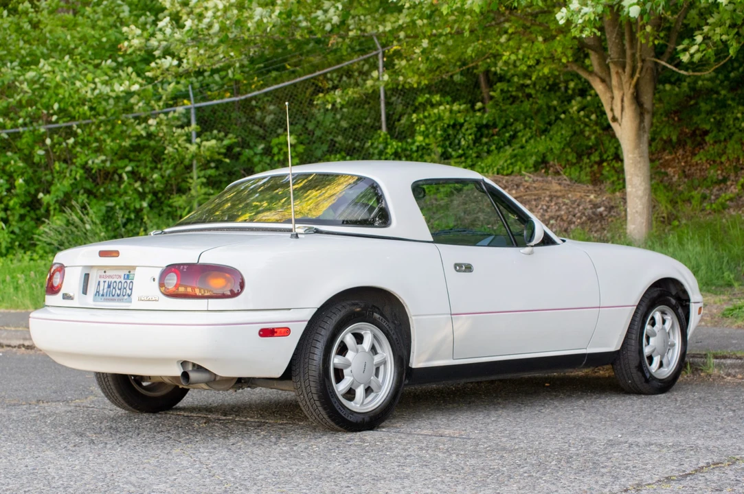 1992 Mazda NA MX-5 Miata - Image 5 of 31