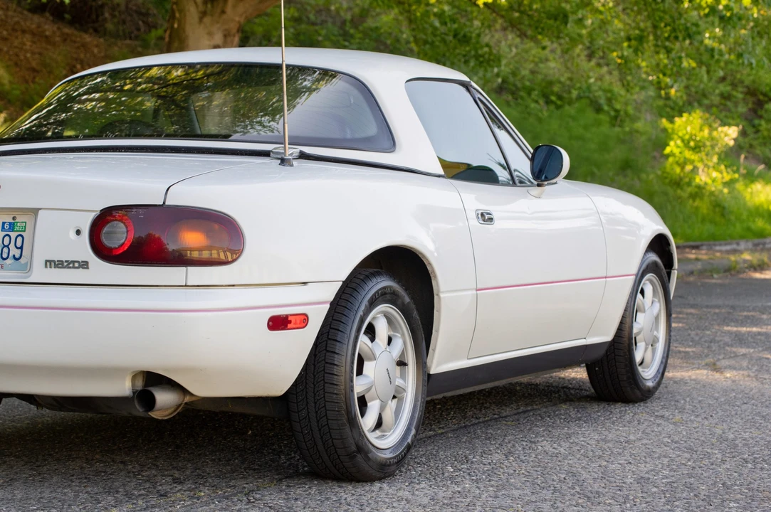 1992 Mazda NA MX-5 Miata - Image 19 of 31