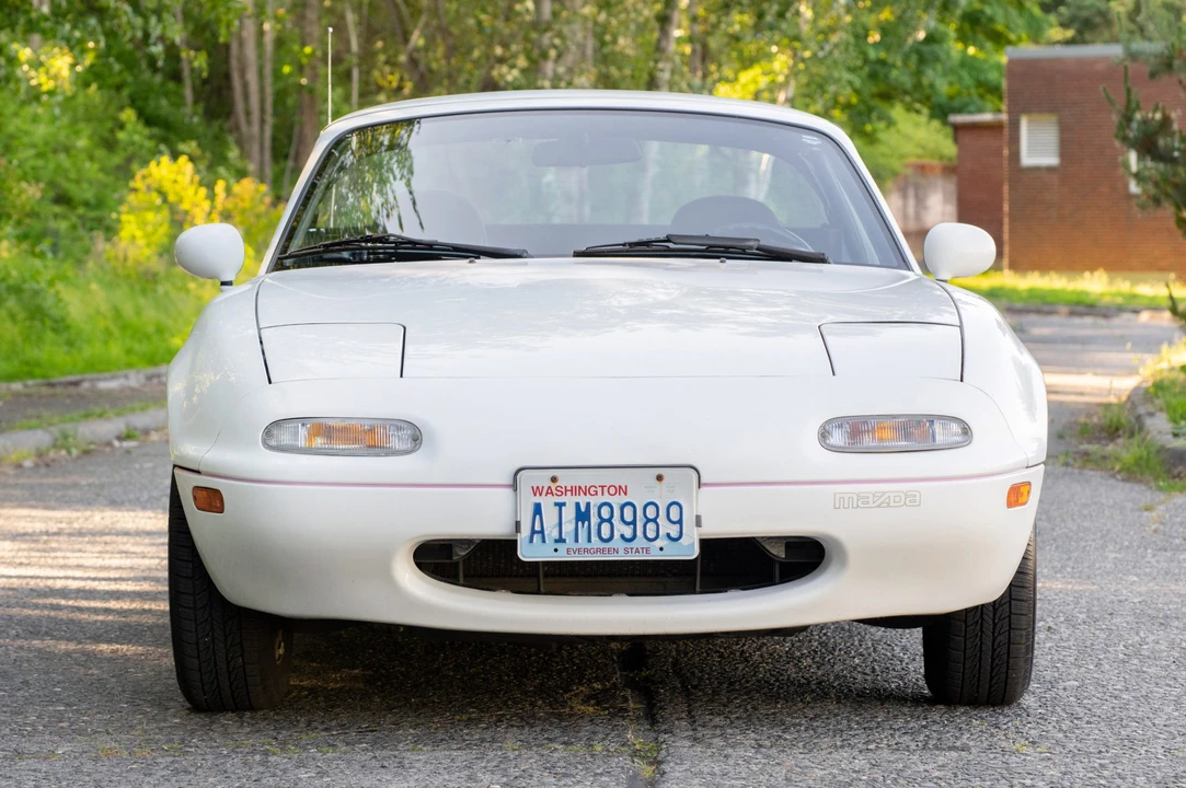 1992 Mazda NA MX-5 Miata - Image 2 of 31