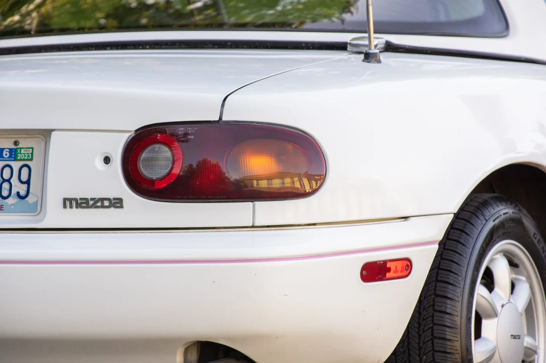 1992 Mazda NA MX-5 Miata - Image 20 of 31