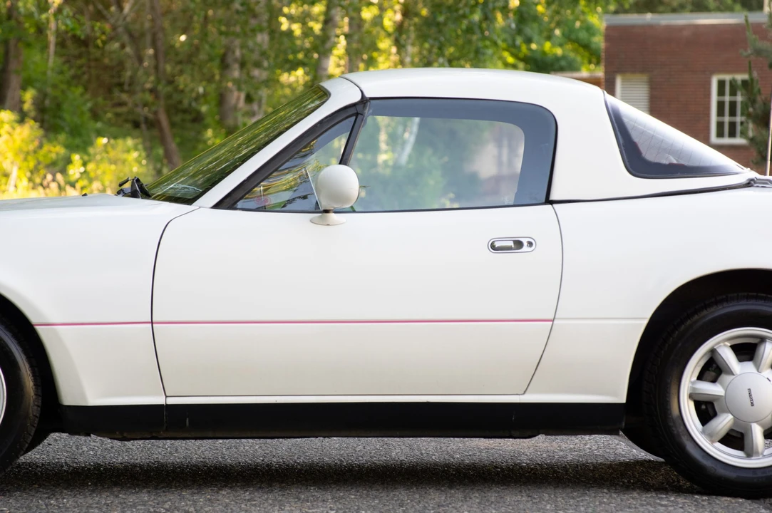 1992 Mazda NA MX-5 Miata - Image 9 of 31