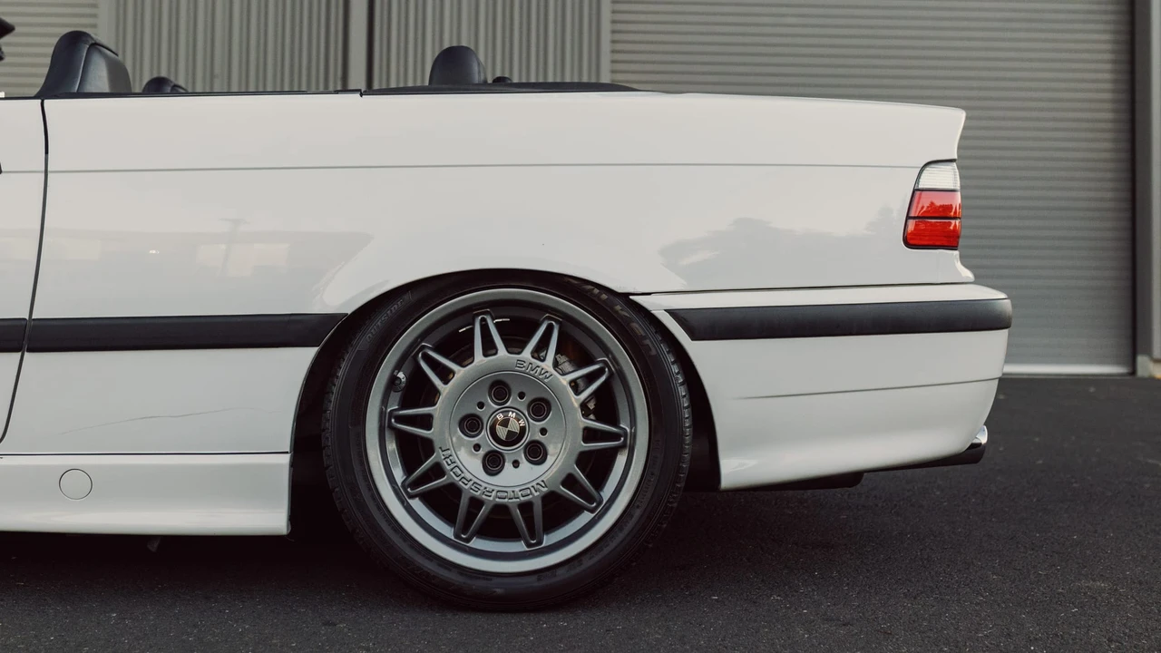 1994 BMW E36 3 Series - Image 25 of 31