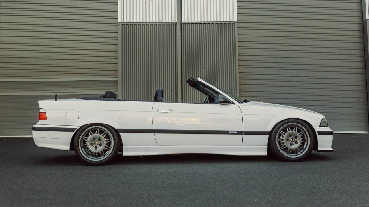 1994 BMW E36 3 Series - Image 9 of 31