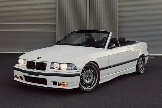 1994 BMW 325i Convertible