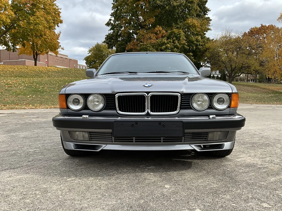 1994 BMW E32 7 Series - Image 7 of 31