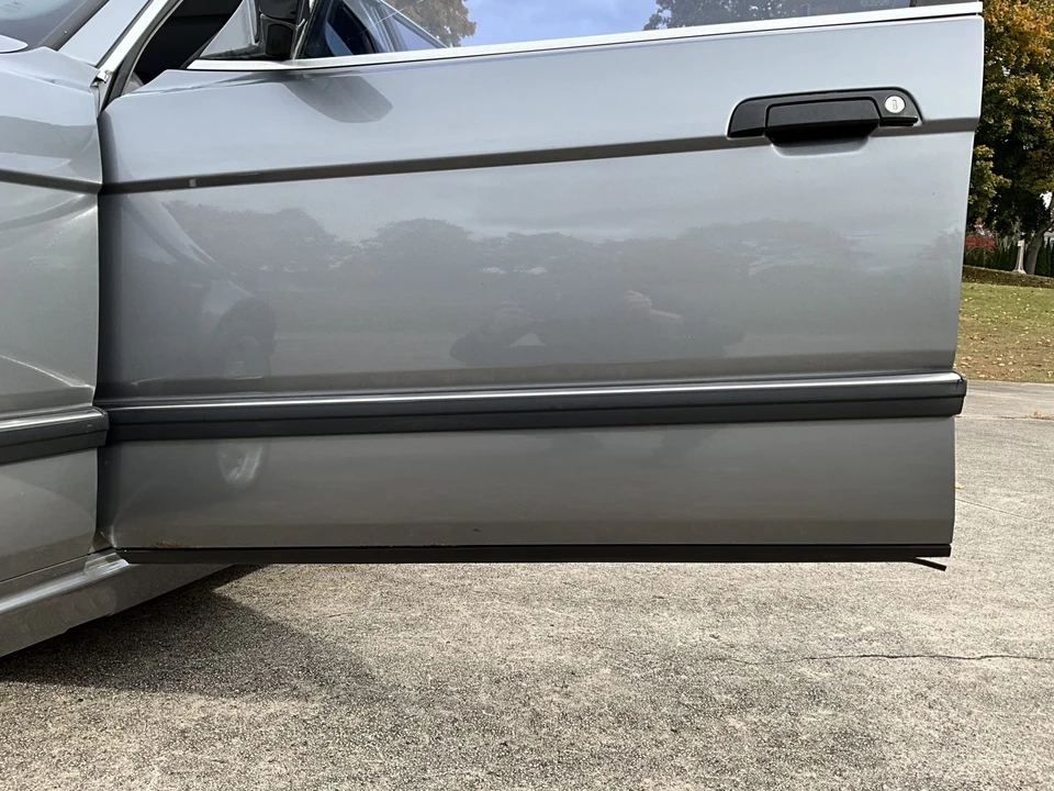 1994 BMW E32 7 Series - Image 30 of 31