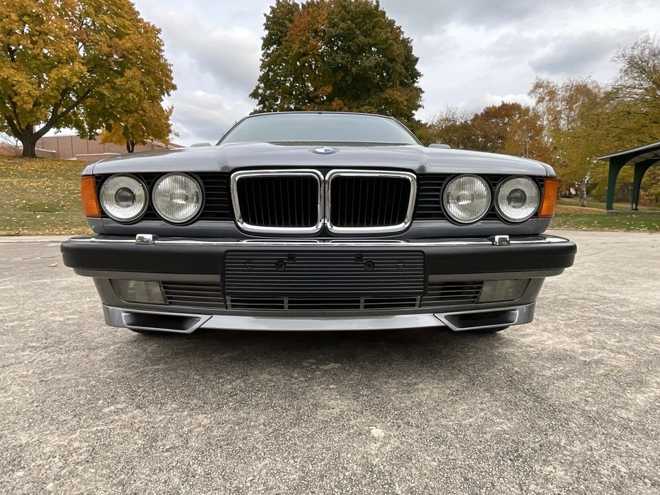 1994 BMW E32 7 Series - Image 26 of 31