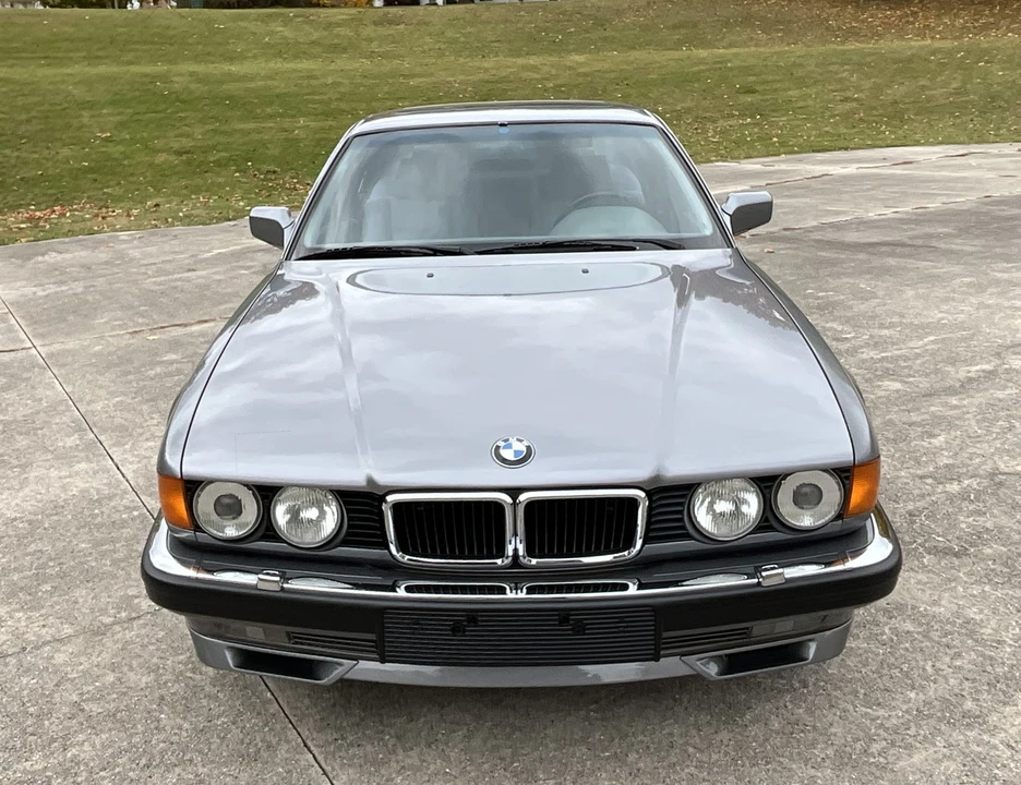 1994 BMW E32 7 Series - Image 6 of 31