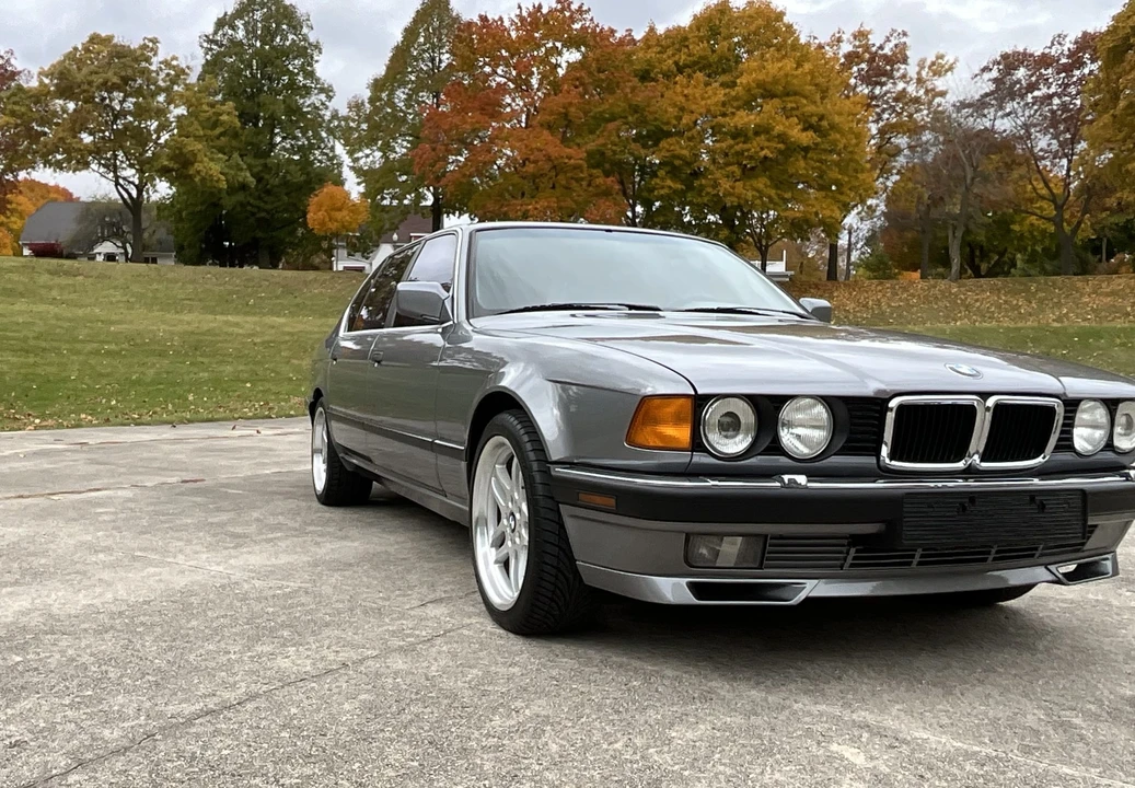 1994 BMW E32 7 Series - Image 22 of 31