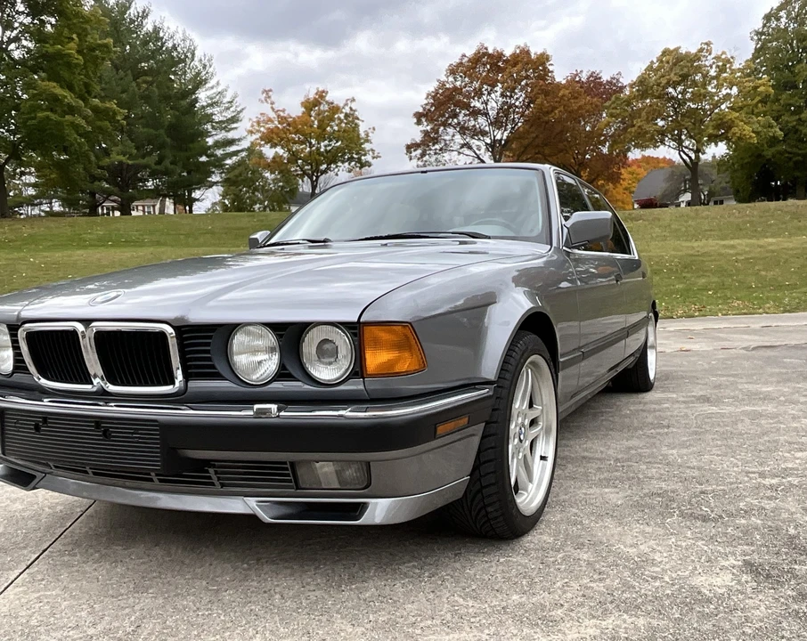 1994 BMW E32 7 Series - Image 23 of 31