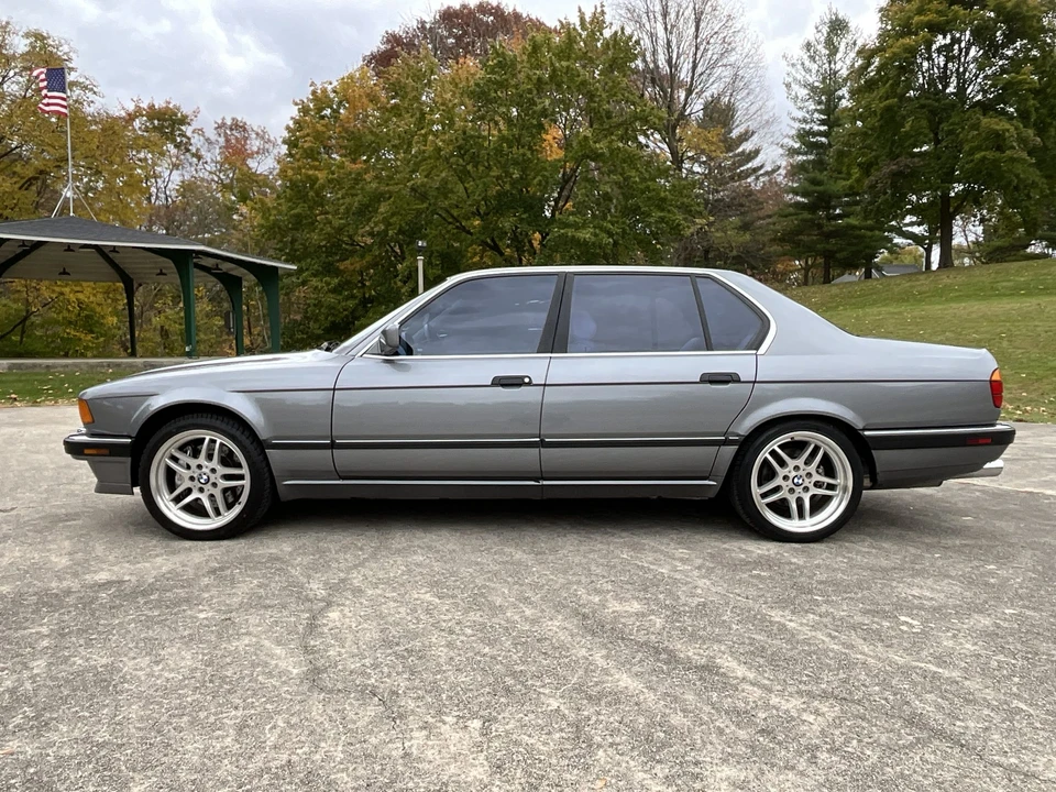 1994 BMW E32 7 Series - Image 21 of 31