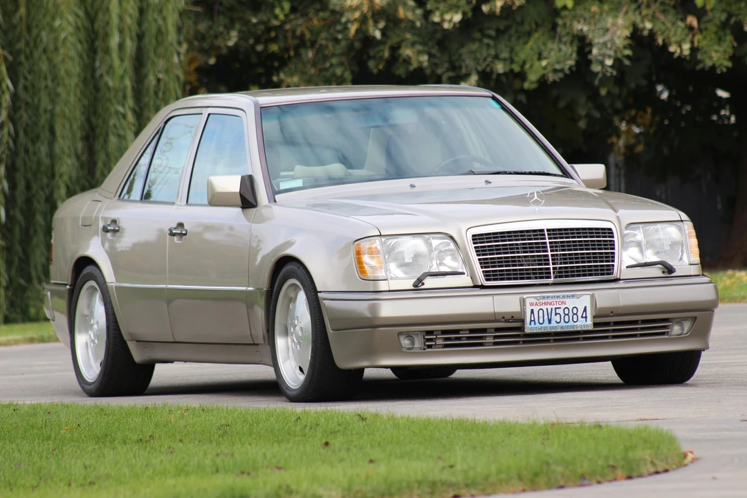 1994 Mercedes-Benz 500E & E500 - Image 11 of 31
