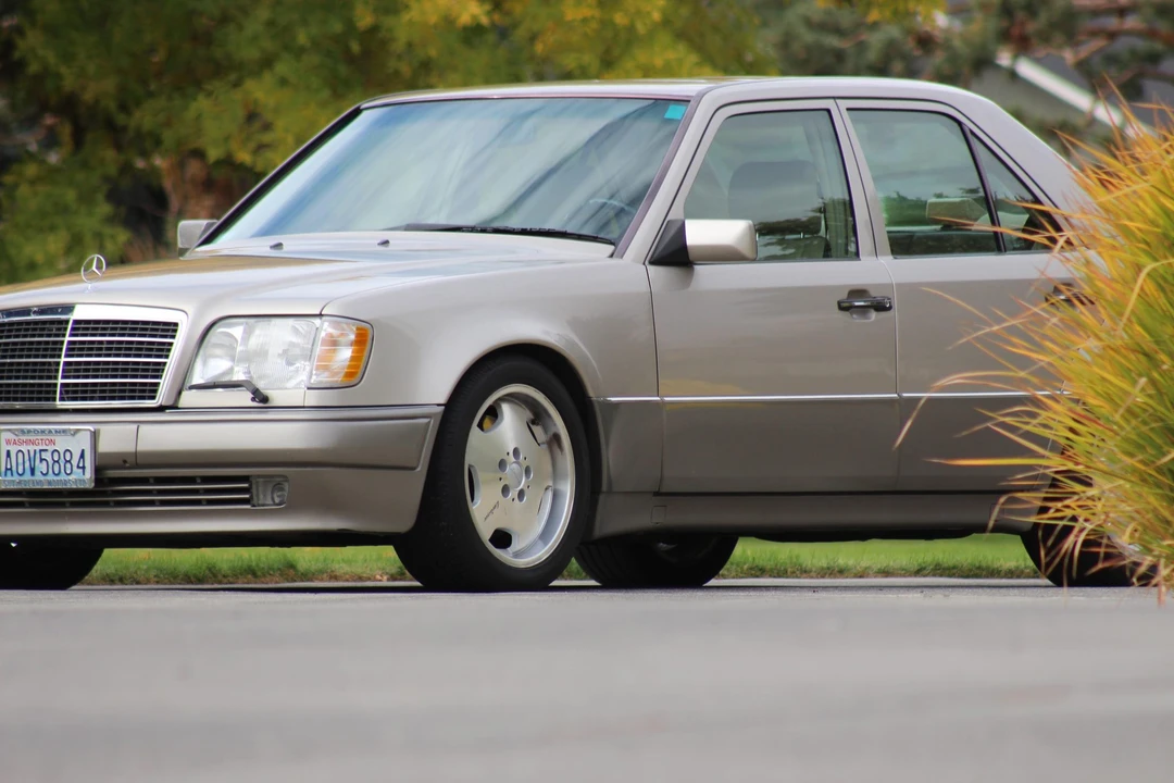 1994 Mercedes-Benz 500E & E500 - Image 24 of 31