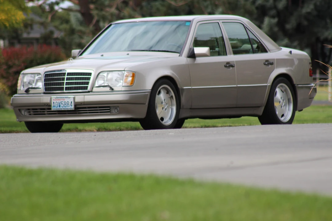 1994 Mercedes-Benz 500E & E500 - Image 2 of 31