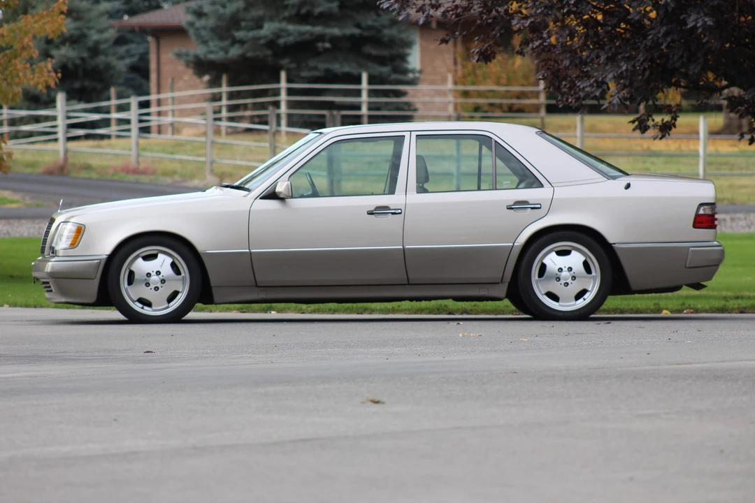 1994 Mercedes-Benz 500E & E500 - Image 4 of 31
