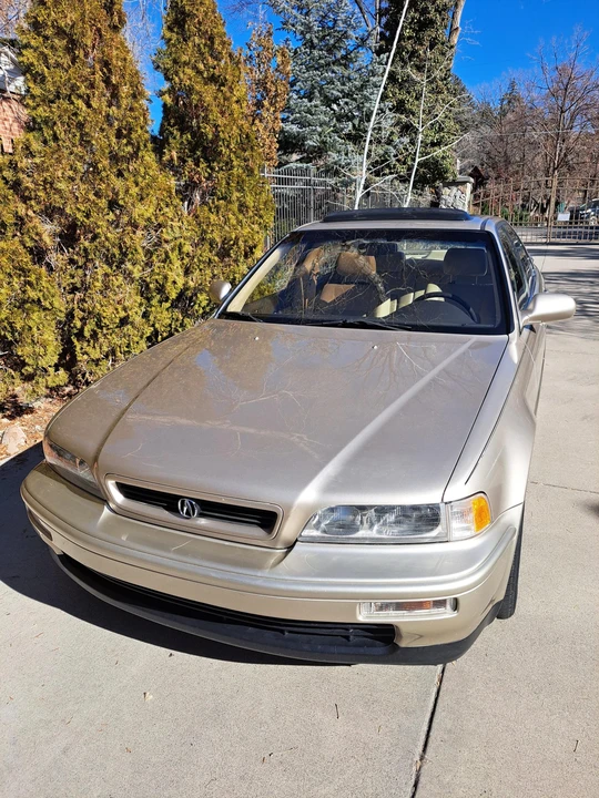 1995 Acura Legend 2nd Gen - Image 2 of 31