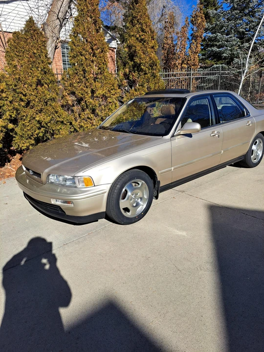 1995 Acura Legend 2nd Gen - Image 3 of 31
