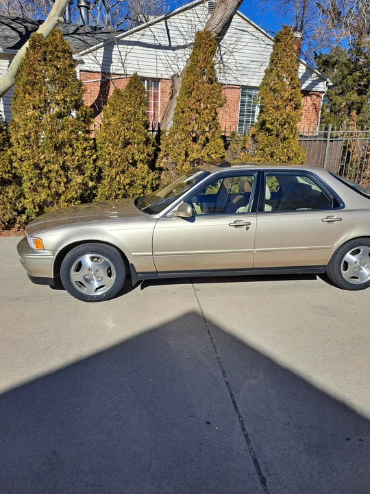 1995 Acura Legend 2nd Gen - Image 4 of 31