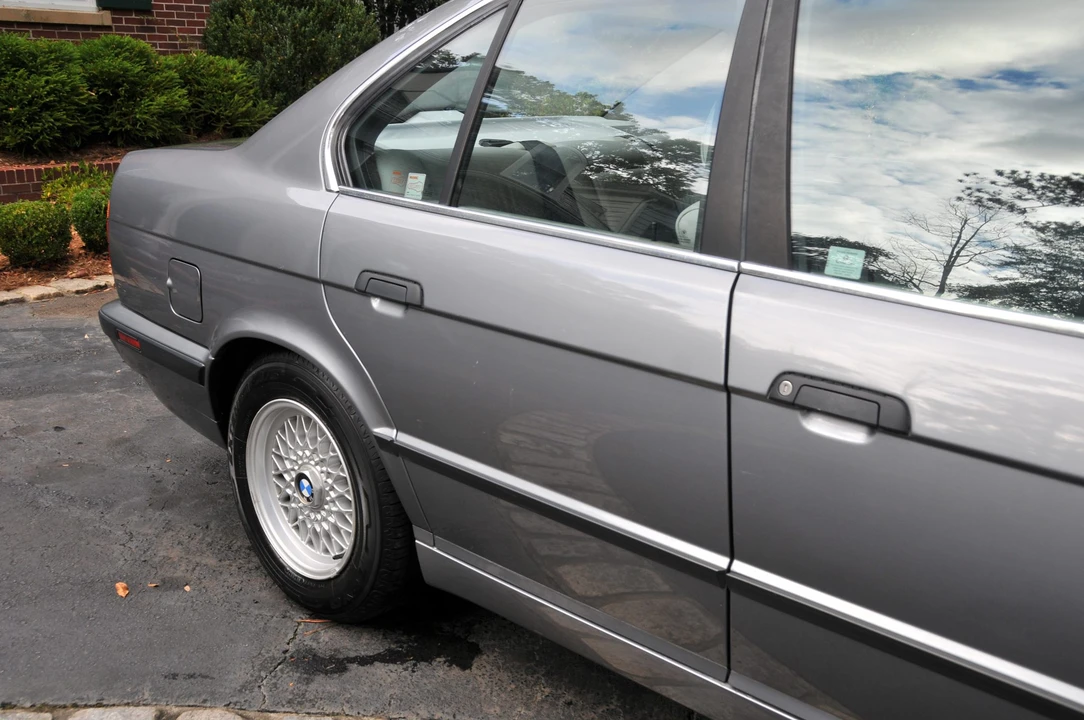 1995 BMW E34 5 Series - Image 10 of 31