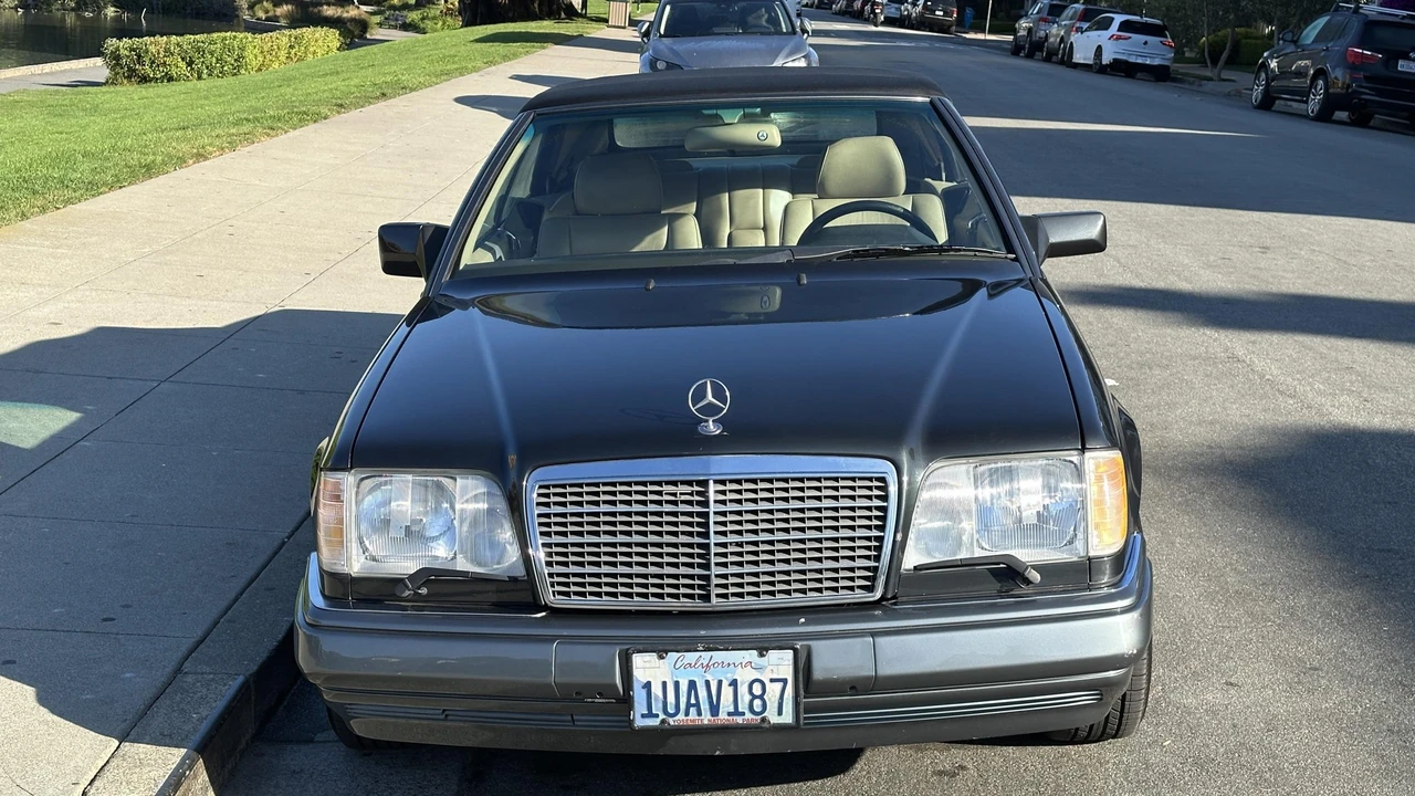 1995 Mercedes-Benz W124 E-Class - Image 8 of 31