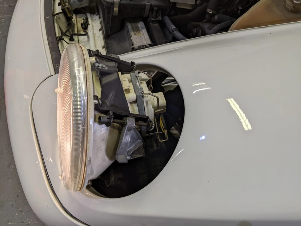 1995 Porsche 968 - Image 17 of 31