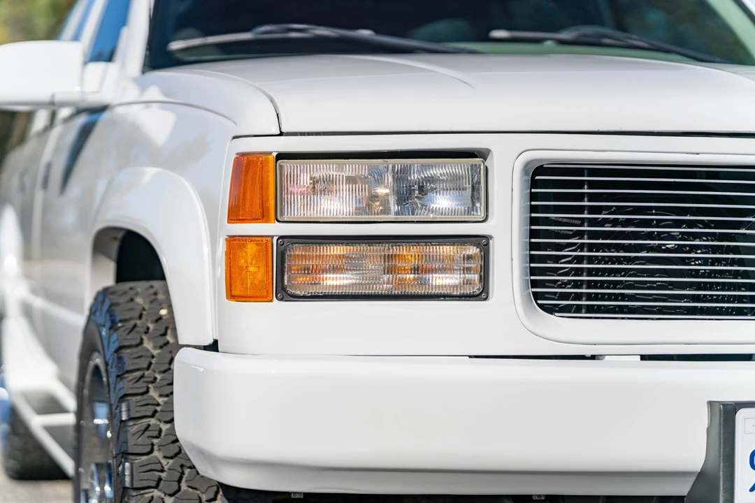 1996 Chevrolet Suburban 8th Gen - Image 31 of 31